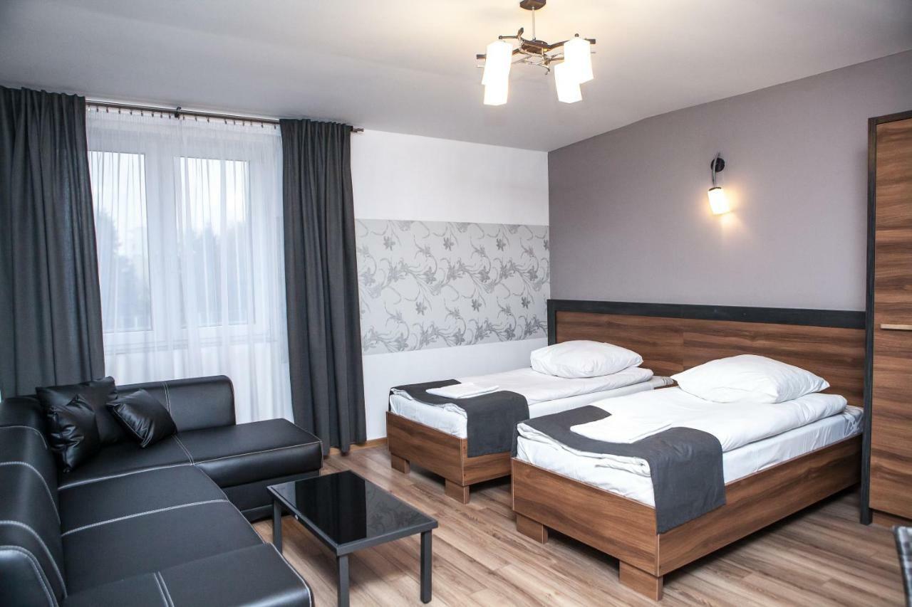 Hotel Bukowiec Legionowo Esterno foto