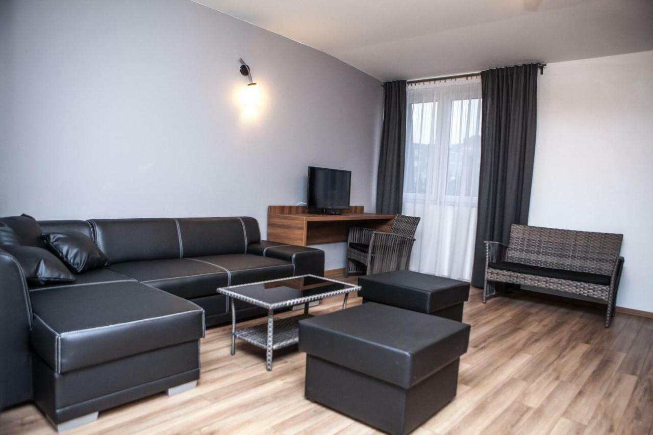 Hotel Bukowiec Legionowo Esterno foto